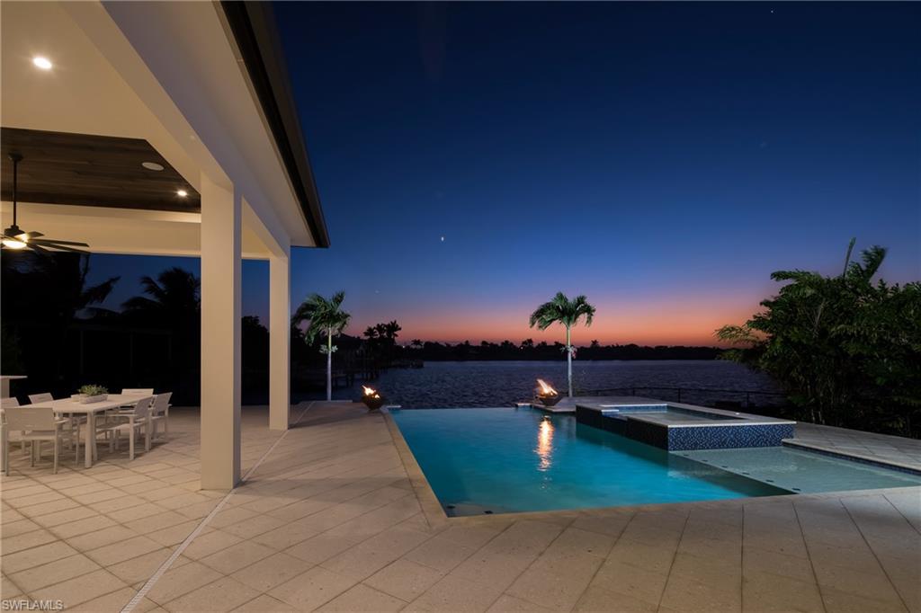 MARCO BEACH - Residential