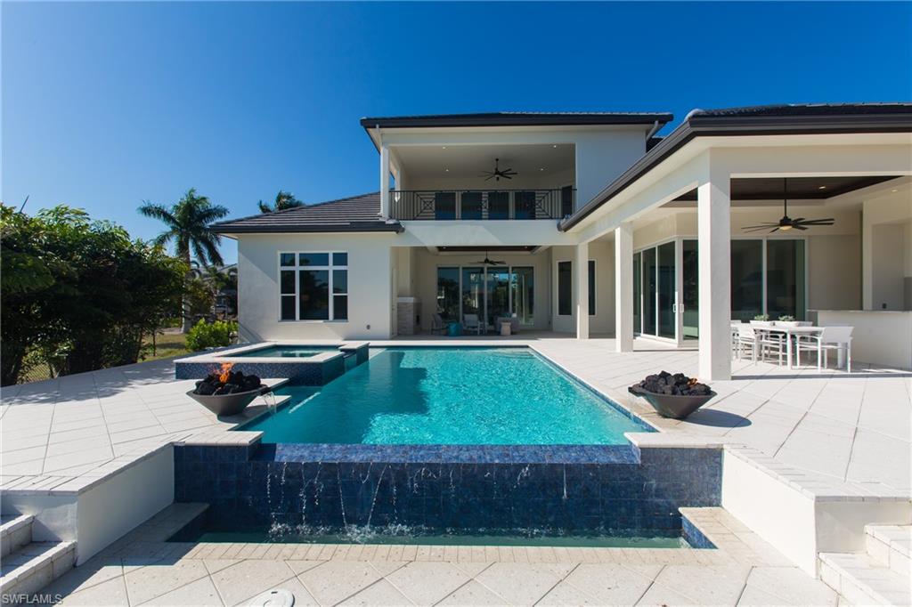 MARCO BEACH - Residential