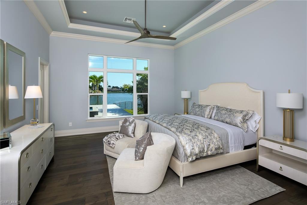 MARCO BEACH - Residential