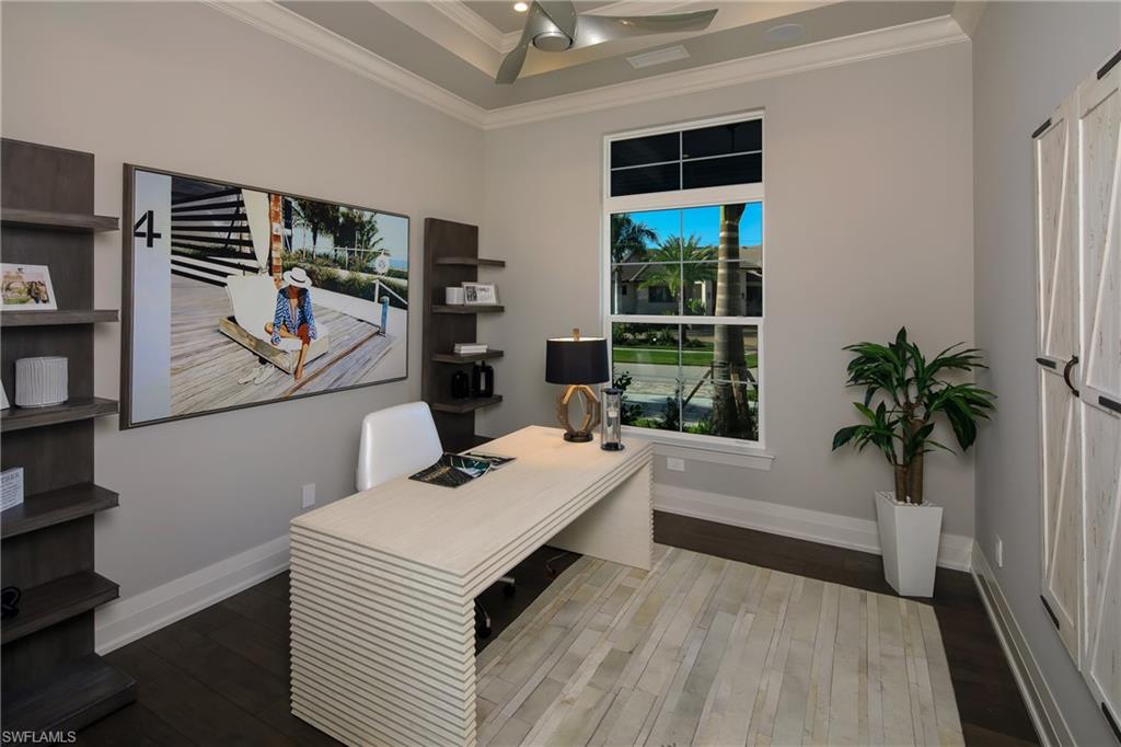 MARCO BEACH - Residential