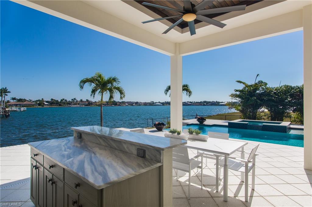 MARCO BEACH - Residential