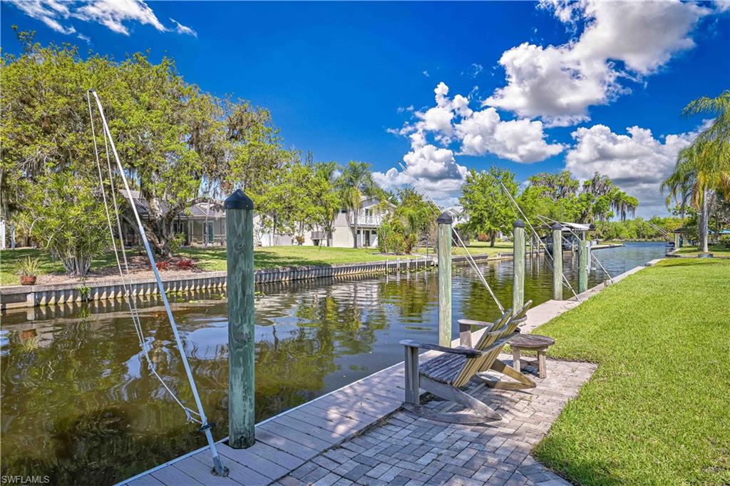 DUN ROVN VILLAGE - Residential