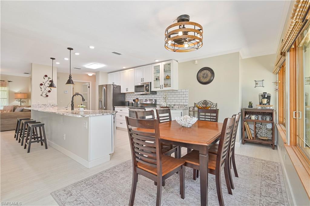 DUN ROVN VILLAGE - Residential