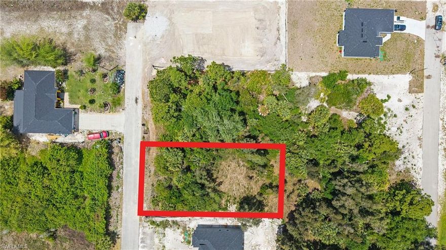 Beautiful 1/4-acre lot in a highly desirable, rapidly growing area! Situated on a paved road and surrounded by newer construction homes, this property offers the perfect opportunity to build your dream home or invest in a thriving community. Conveniently located just minutes from SR-82, Sunshine Blvd, and Fort Myers, providing easy access to shopping, dining, schools, and major roadways. With continued growth and rising property values in the area, this is an excellent opportunity you don’t want to miss. Submit your offer today!