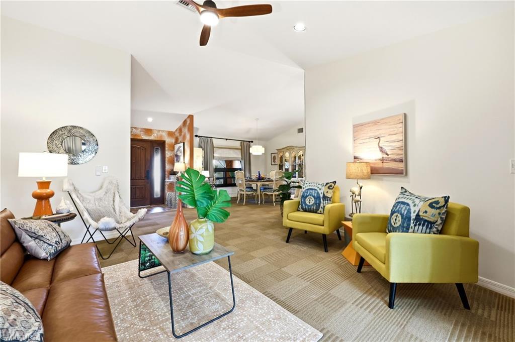 KINGS LAKE - Residential