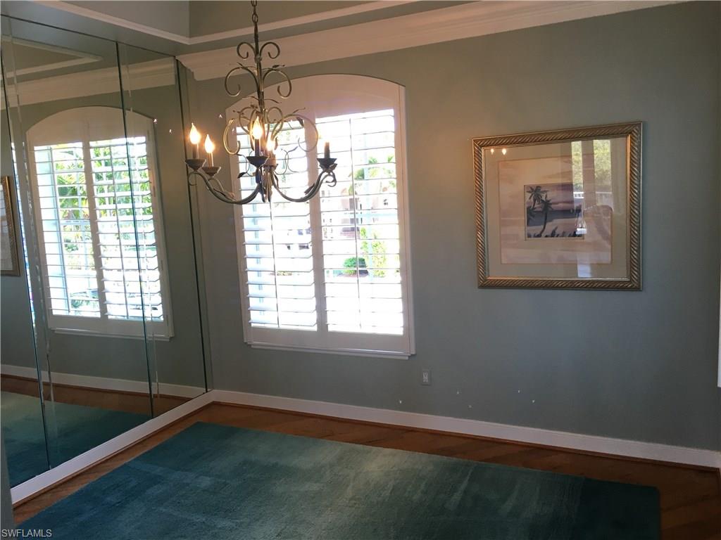 MARCO BEACH - Residential