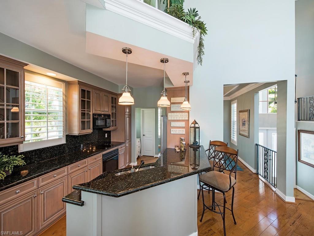 MARCO BEACH - Residential