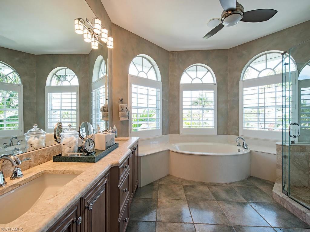 MARCO BEACH - Residential