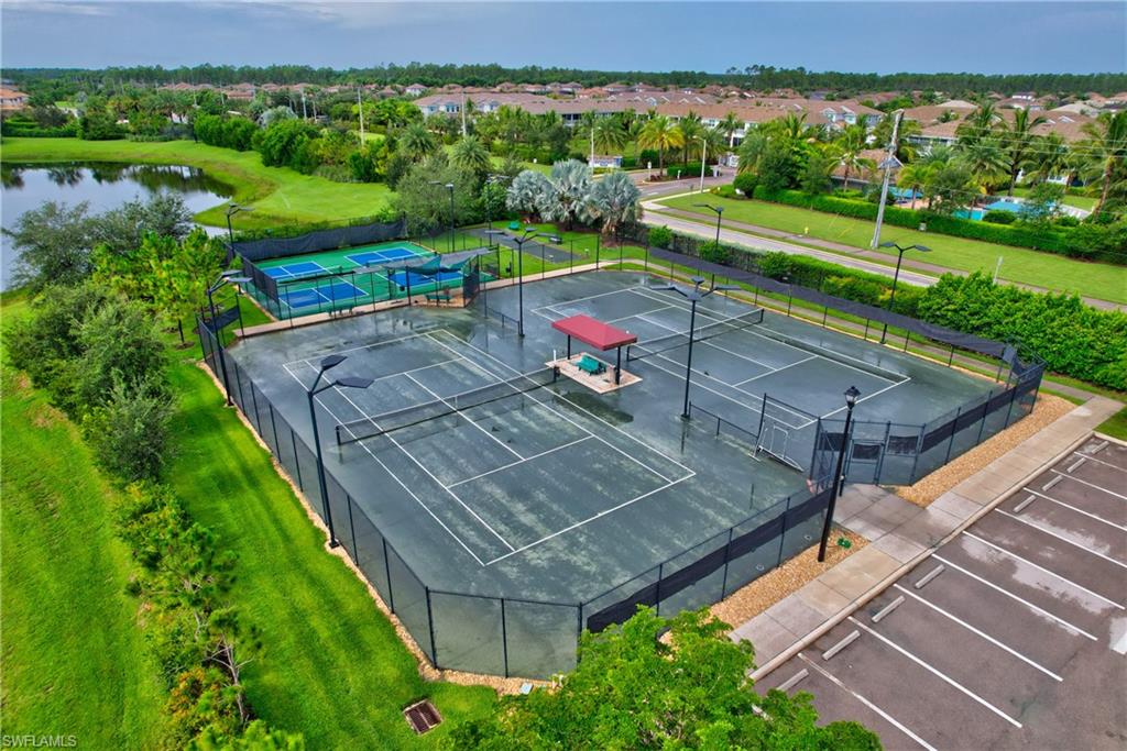 LAMORADA - Residential