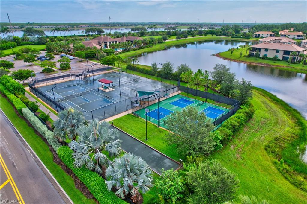 LAMORADA - Residential