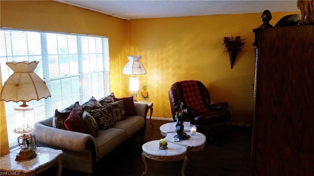 STRATFORD PLACE CONDO - Residential