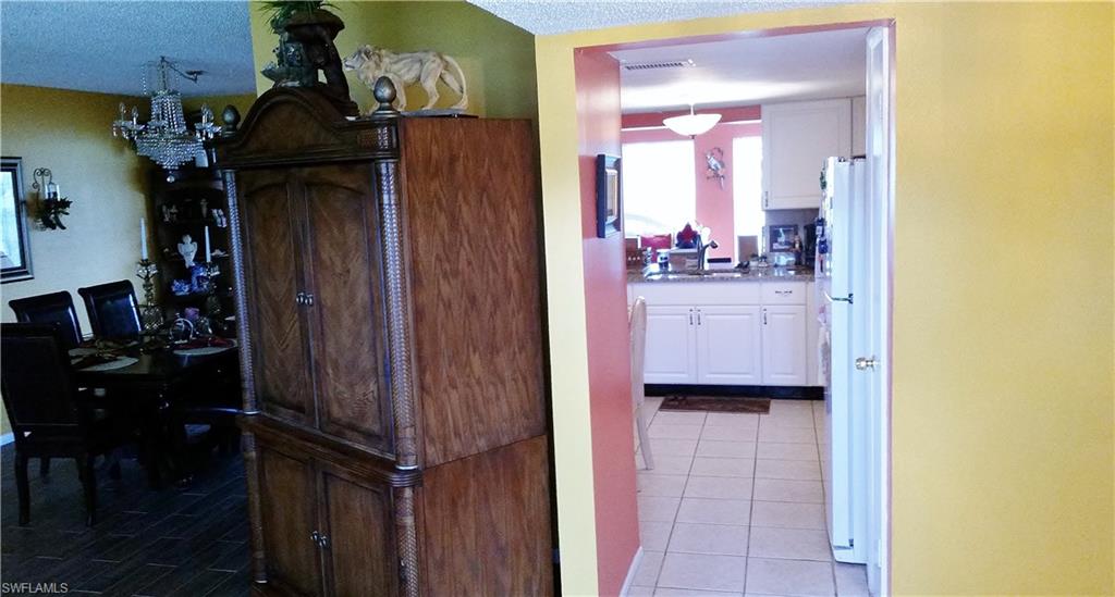 STRATFORD PLACE CONDO - Residential