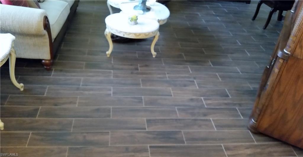 STRATFORD PLACE CONDO - Residential