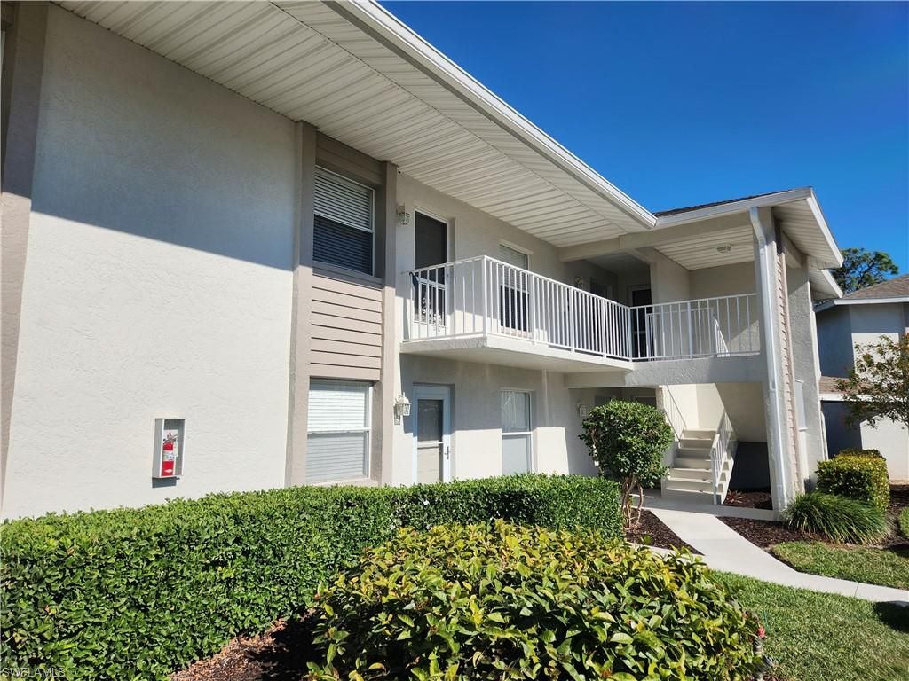 Photo of 1350 Churchill CIR #L203, NAPLES, FL 34116 (MLS # 226010088)