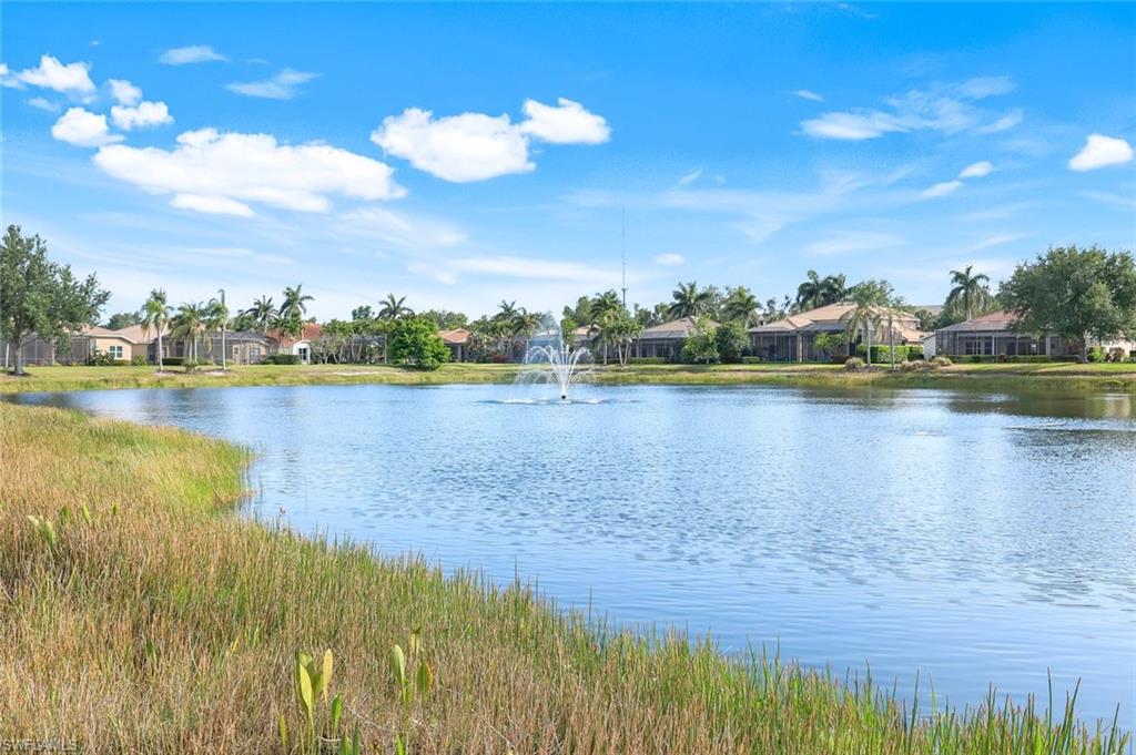 BELLE LAGO - Residential