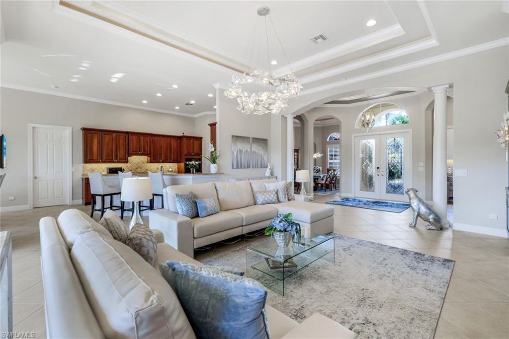 BELLE LAGO - Residential