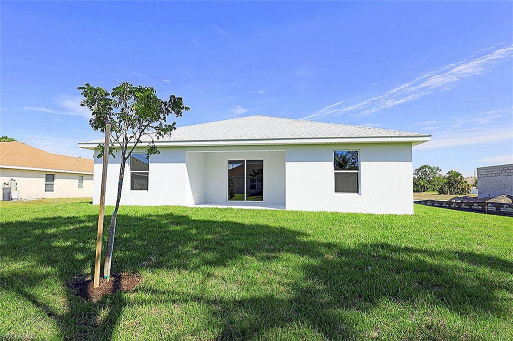 LEHIGH ACRES - Residential