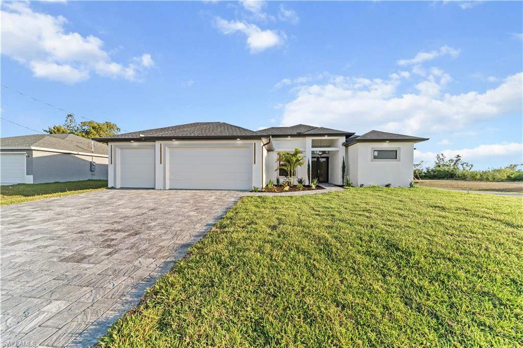 CAPE CORAL - Residential