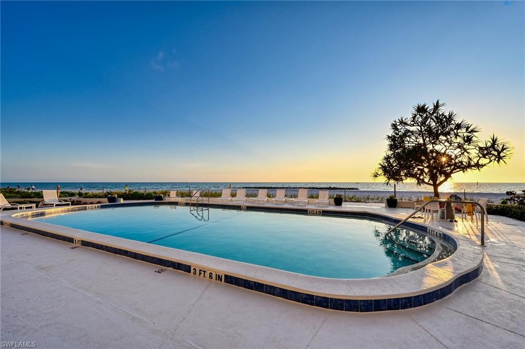 GULF VIEW BEACH CLUB - Residential