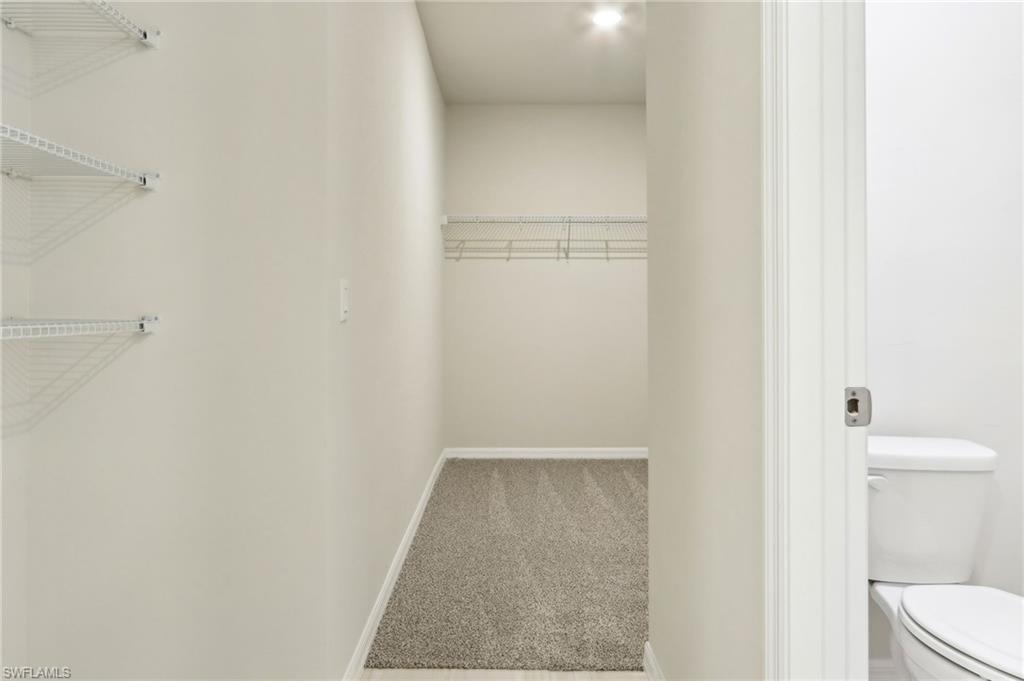 CRESCENT LAKES - Residential