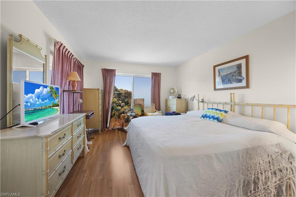 HIGH POINT COUNTRY CLUB - Residential