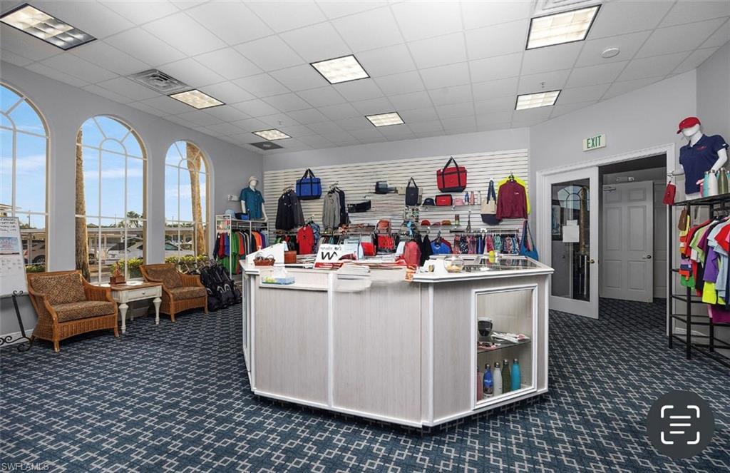 HIGH POINT COUNTRY CLUB - Residential