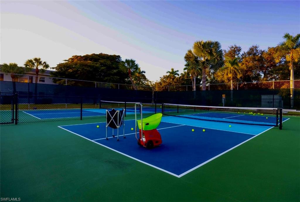 HIGH POINT COUNTRY CLUB - Residential