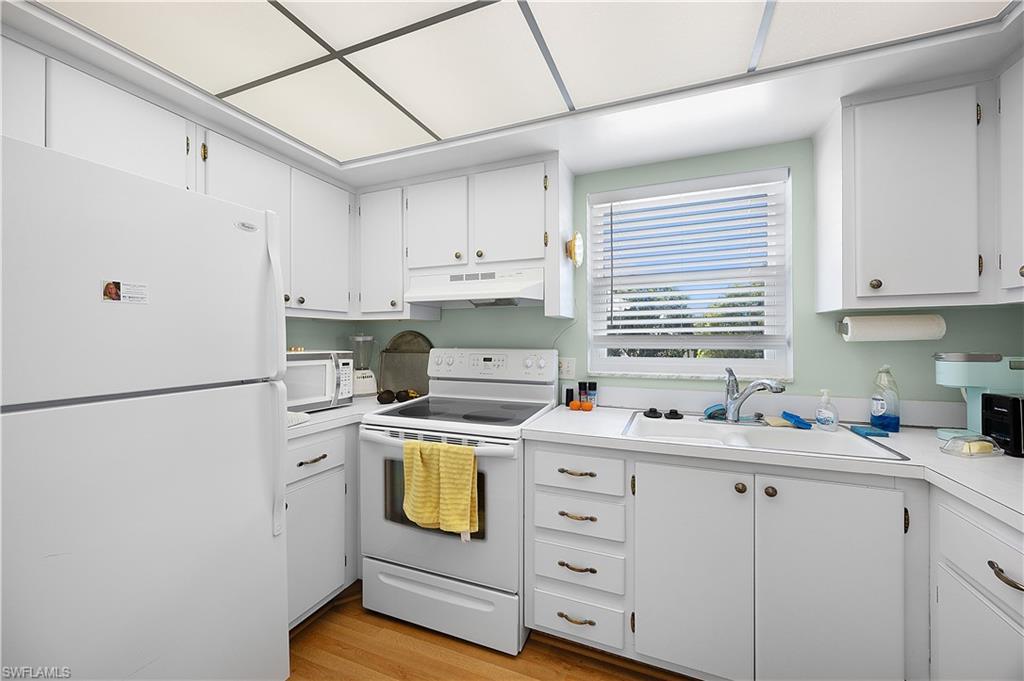 HIGH POINT COUNTRY CLUB - Residential