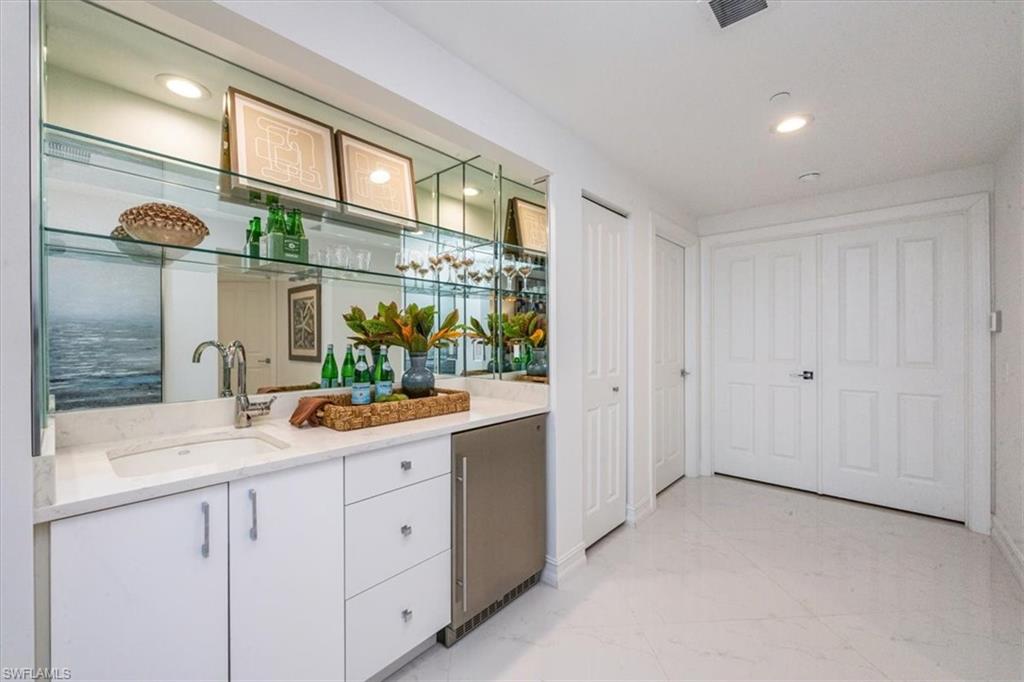 REMINGTON AT BAY COLONY - Residential