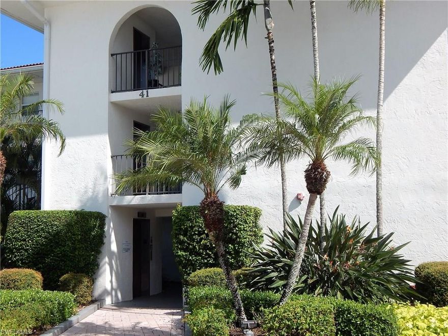 Move right into this beautifully fully renovated condo with amazing views of the golf course from this top floor condo. Completely renovated kitchen and baths, impact windows and extended lanai. Why buy something that needs renovation and have all the hassles? Your place in paradise is complete. All furniture and most furnishings included, new carpet in living room. High Point Country Club has low quarterly fees that includes: golf, fitness, tennis, bocce, 6 pools, club house with restaurant, many fun social activities, parties and a pro shop. All this and located 1 mile to the beach and 2.5 miles to downtown Naples and surrounded by some of the best shopping and restaurants in Naples. Come and see why people love High Point Country Club. This is a 55+ non-smoking community.