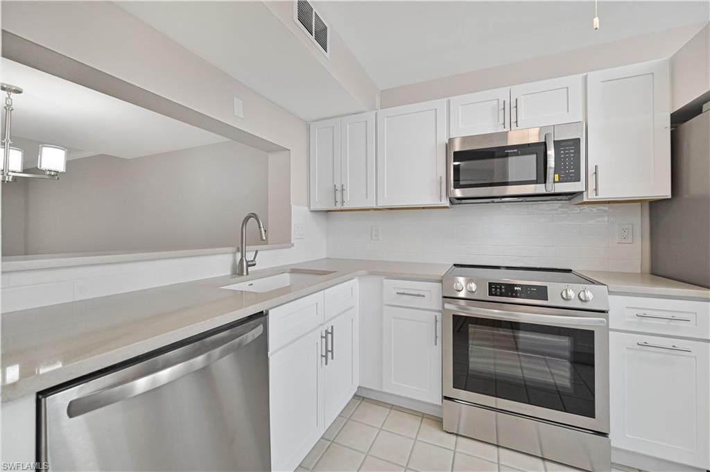 BOARDWALK CAPER - Residential