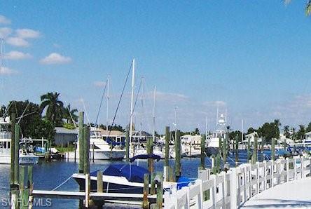 BOARDWALK CAPER - Residential