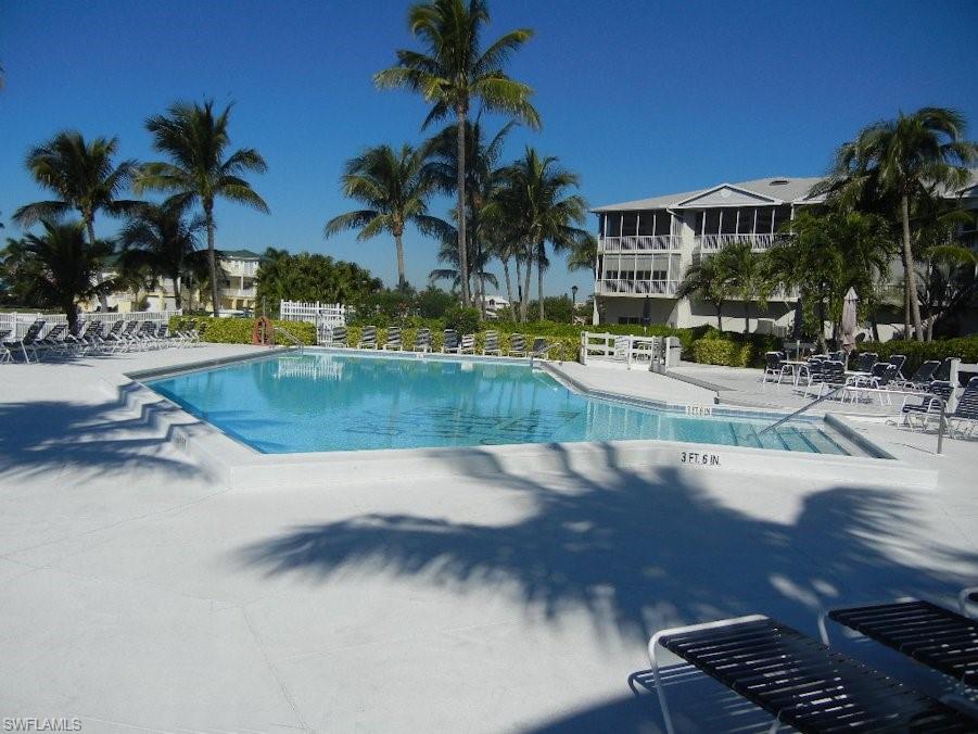 BOARDWALK CAPER - Residential