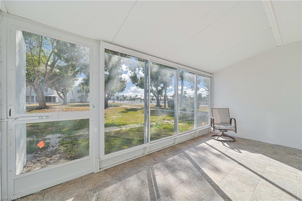 BOARDWALK CAPER - Residential