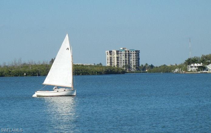 BOARDWALK CAPER - Residential