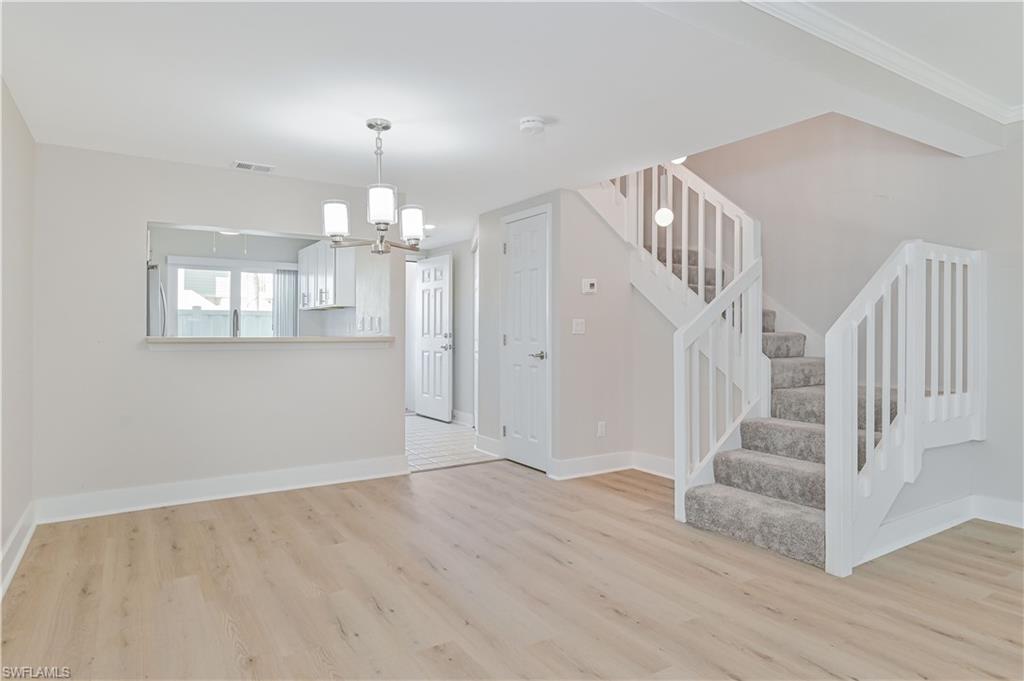 BOARDWALK CAPER - Residential