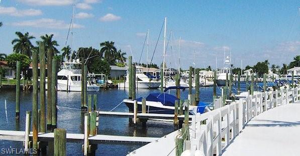 BOARDWALK CAPER - Residential