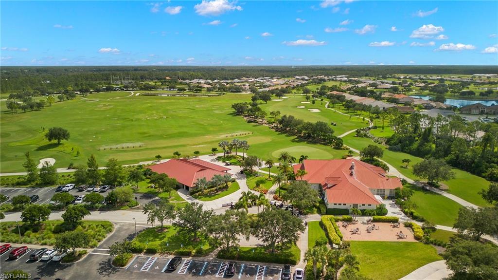 HAMPTON LAKES - Residential