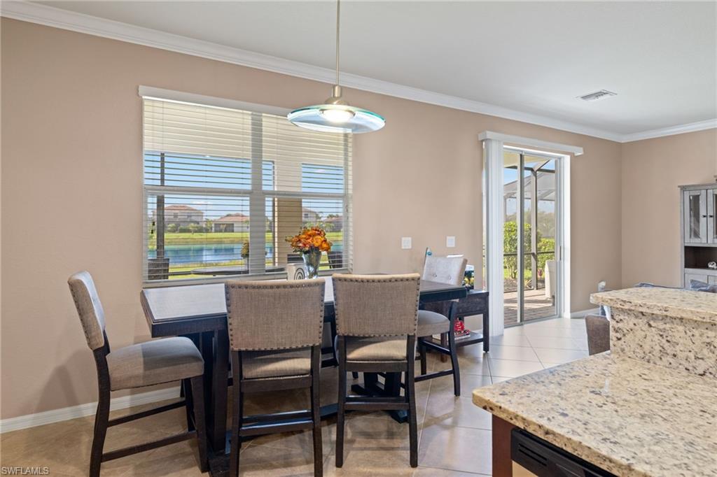 HAMPTON LAKES - Residential