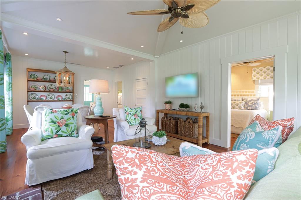 OLDE NAPLES - Residential Lease