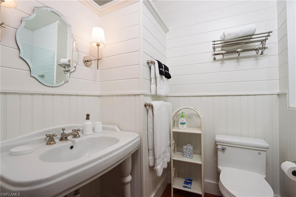 OLDE NAPLES - Residential Lease