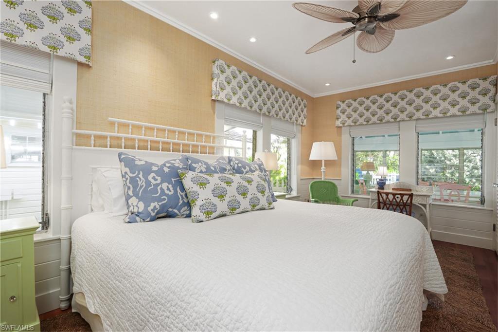 OLDE NAPLES - Residential Lease