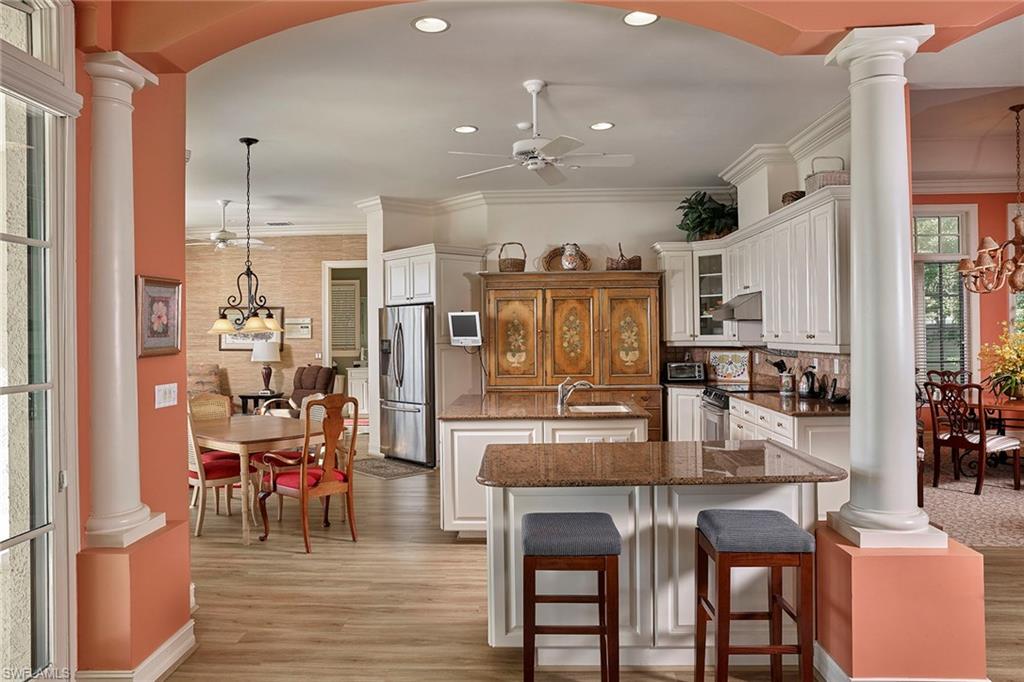 MOORINGS - Residential