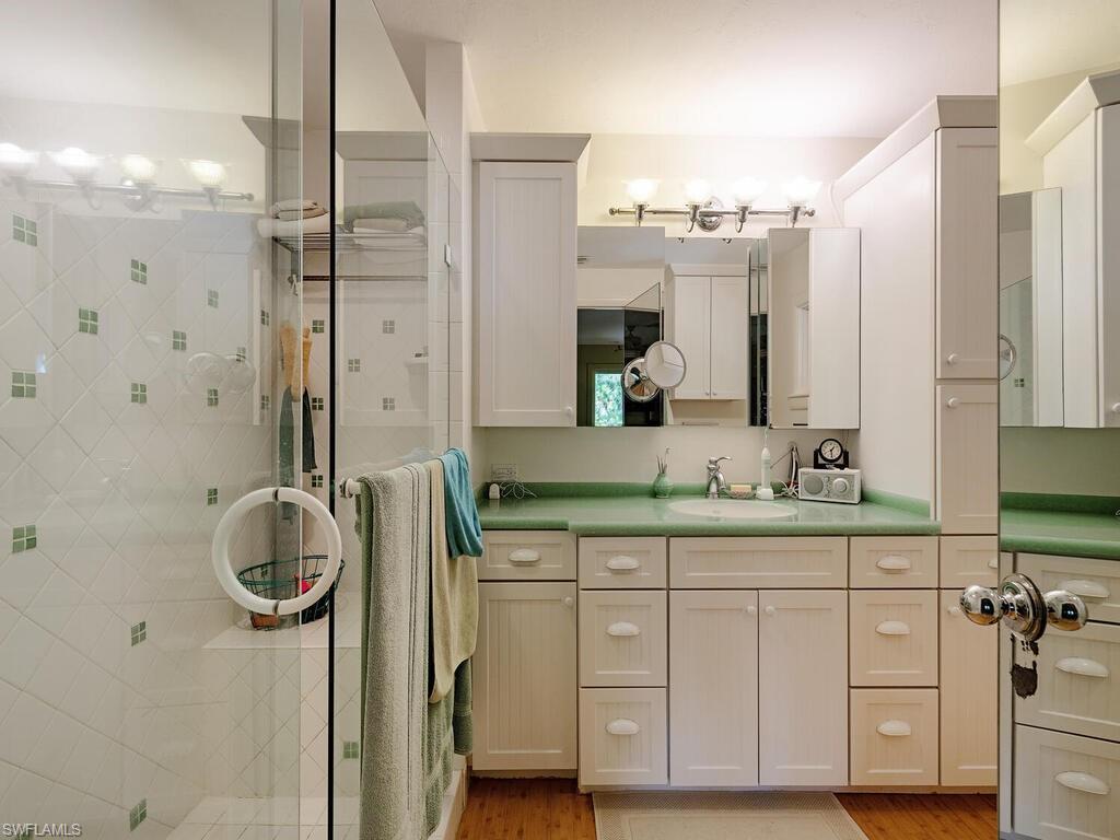 PINE RIDGE - Residential