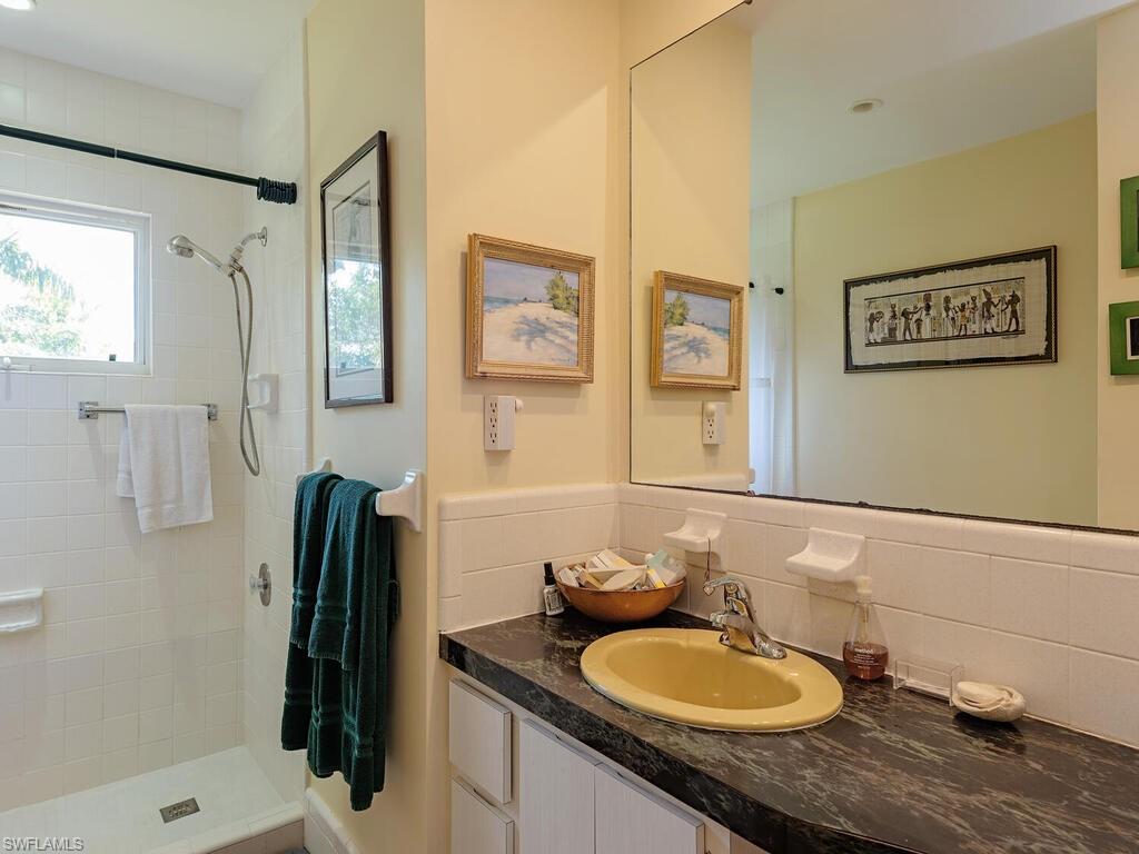 PINE RIDGE - Residential