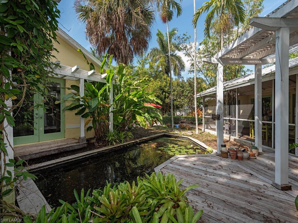 PINE RIDGE - Residential