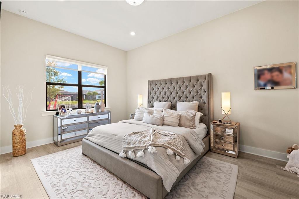 AVALON PARK - Residential