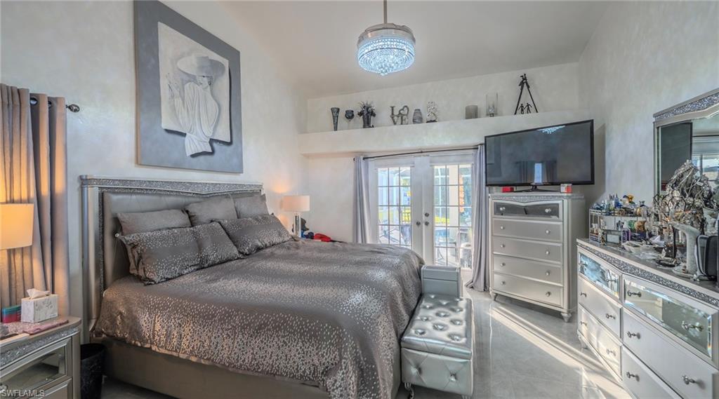 FOUNTAIN LAKES - Residential