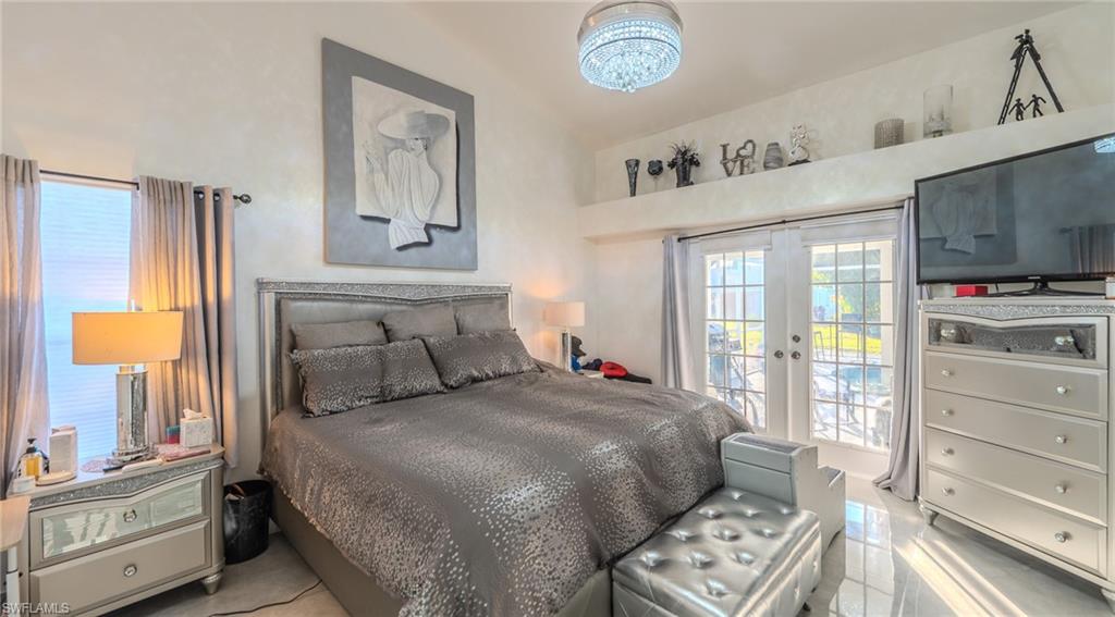 FOUNTAIN LAKES - Residential