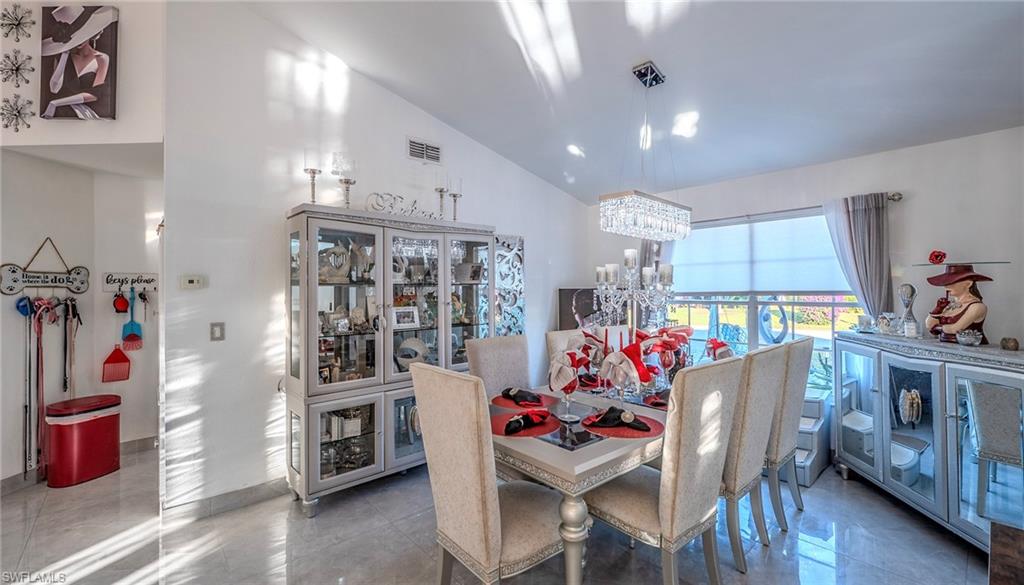 FOUNTAIN LAKES - Residential